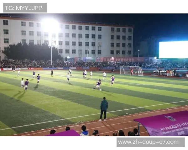 湘超永州队走进新田 公益与足球共燃芳华热情